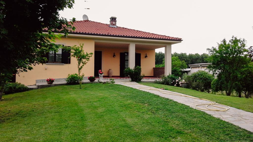 La Casetta Di Lina Villaromagnano Bagian luar foto